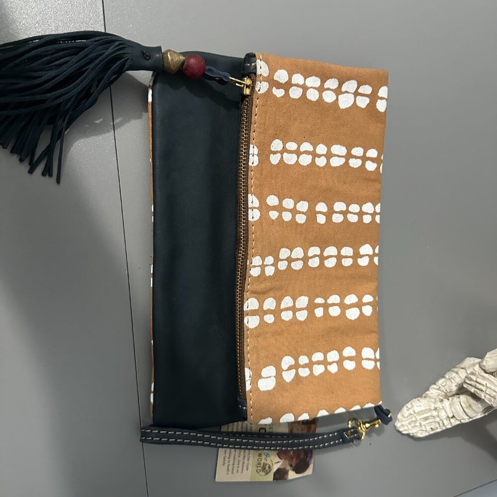 DSenyo Pouch/Clutch - Picture 7 of 7